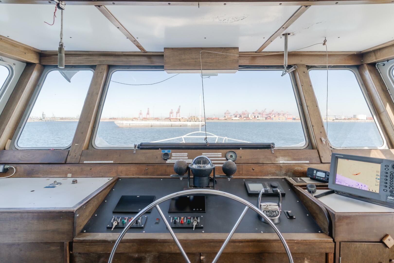 Slide: The Image of Enhydra Pilothouse interior - 4049243