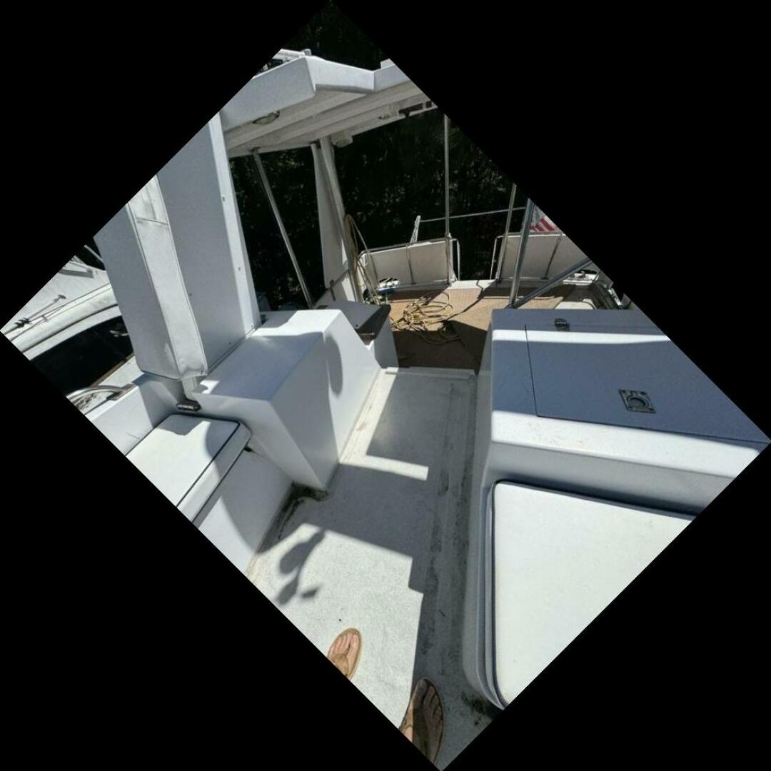 Slide: The Image of Chien Hwa Senator Futura Sundeck 1987 - 5288328