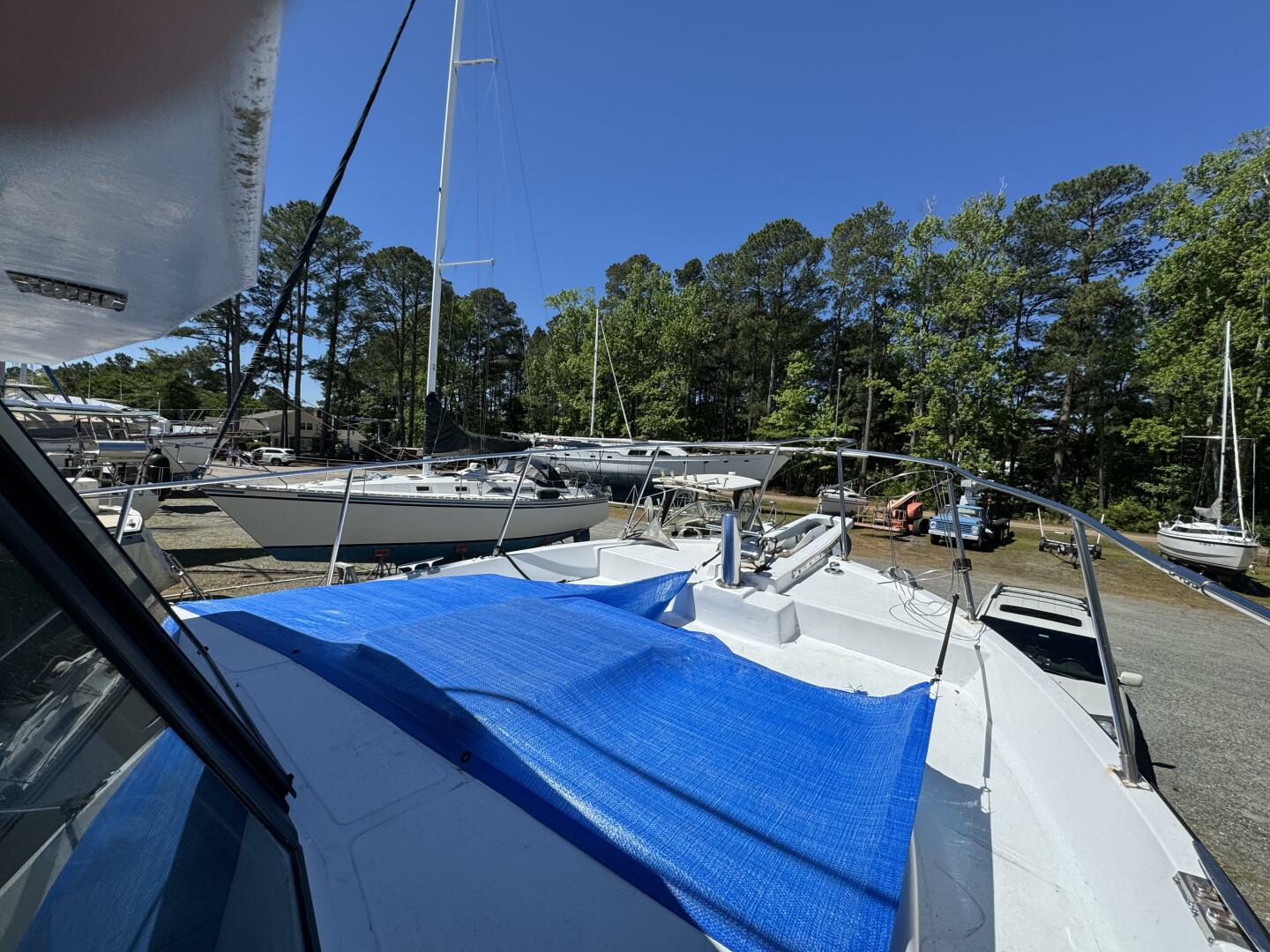 Slide: The Image of Chien Hwa Senator Futura Sundeck 1987 - 5288333