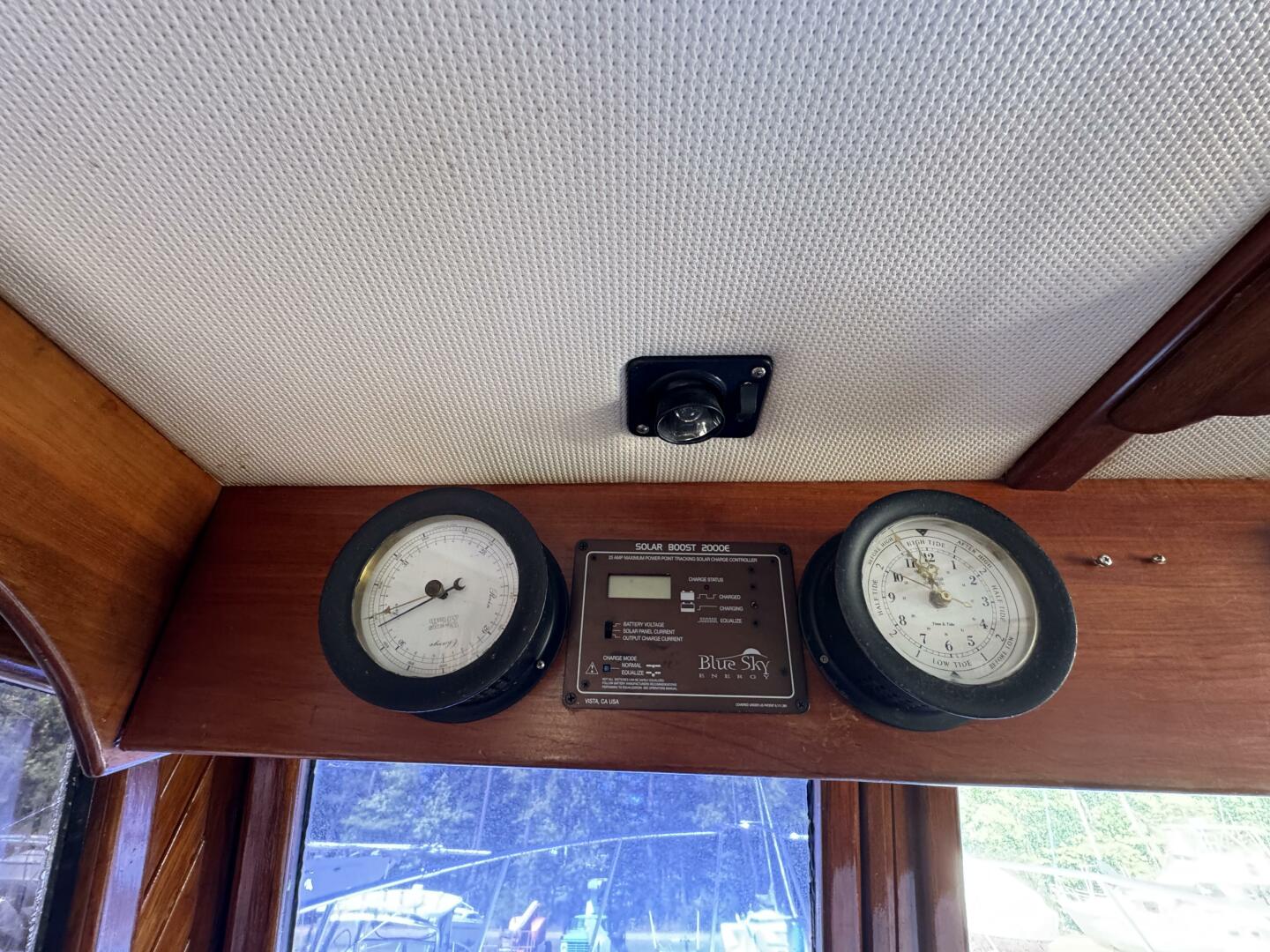 Slide: The Image of Chien Hwa Senator Futura Sundeck 1987 - 5288502