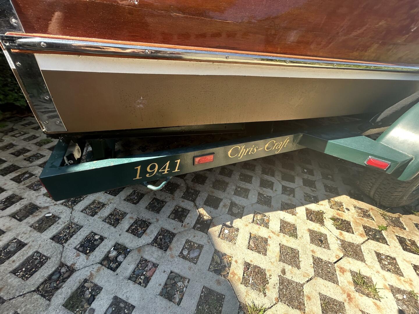 Slide: The Image of Custom Trailer - 4036205