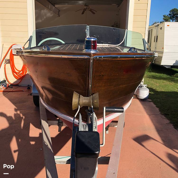 Slide: The Image of Chris-Craft 17 Runabout 1946 - 9670404