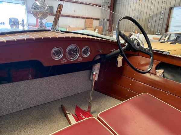 Slide: The Image of Chris-Craft 17 Runabout Deluxe 1947 - 9