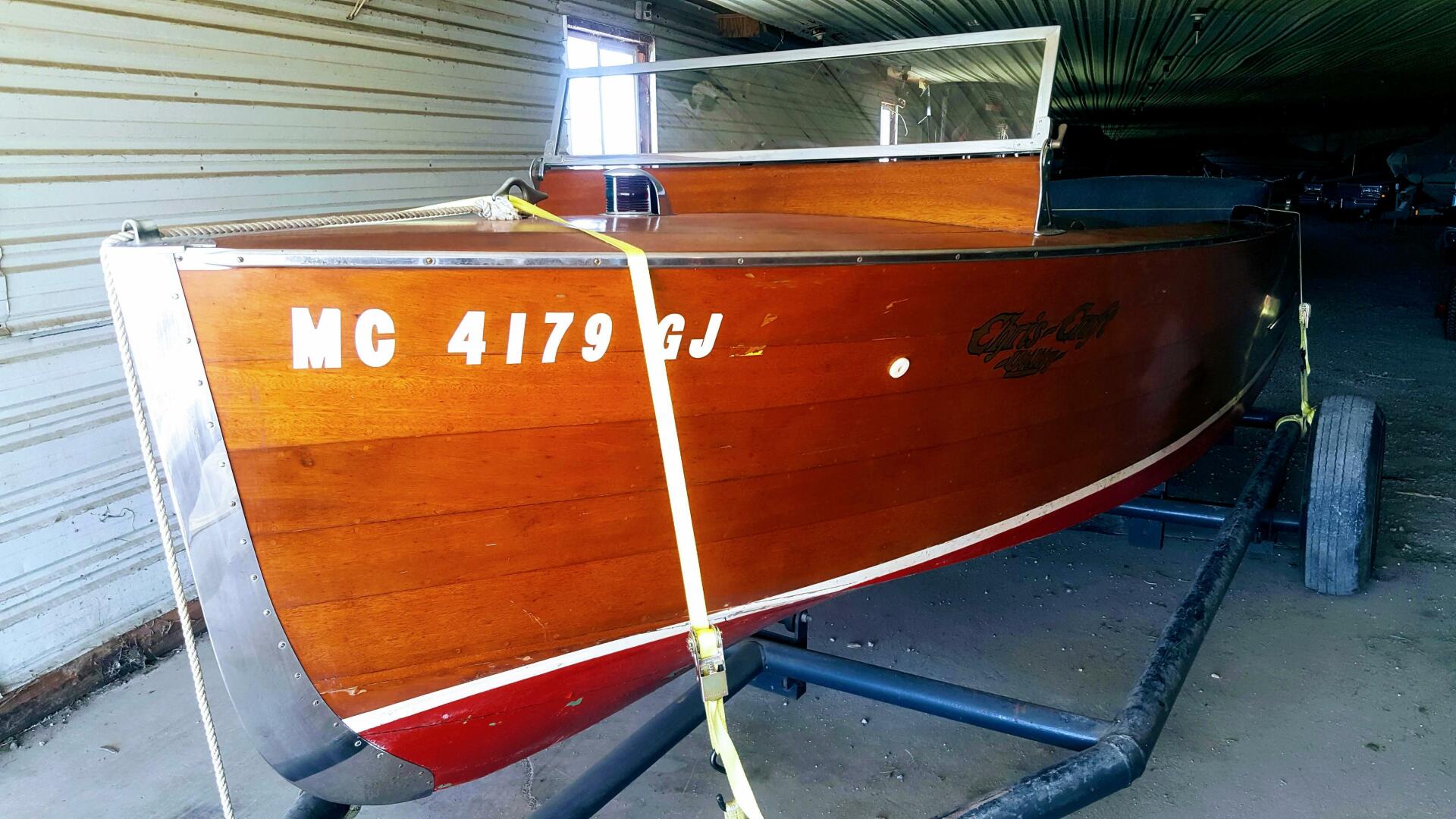 Slide: The Image of Chris-Craft 18 Deluxe Utility 1935 - 4442385