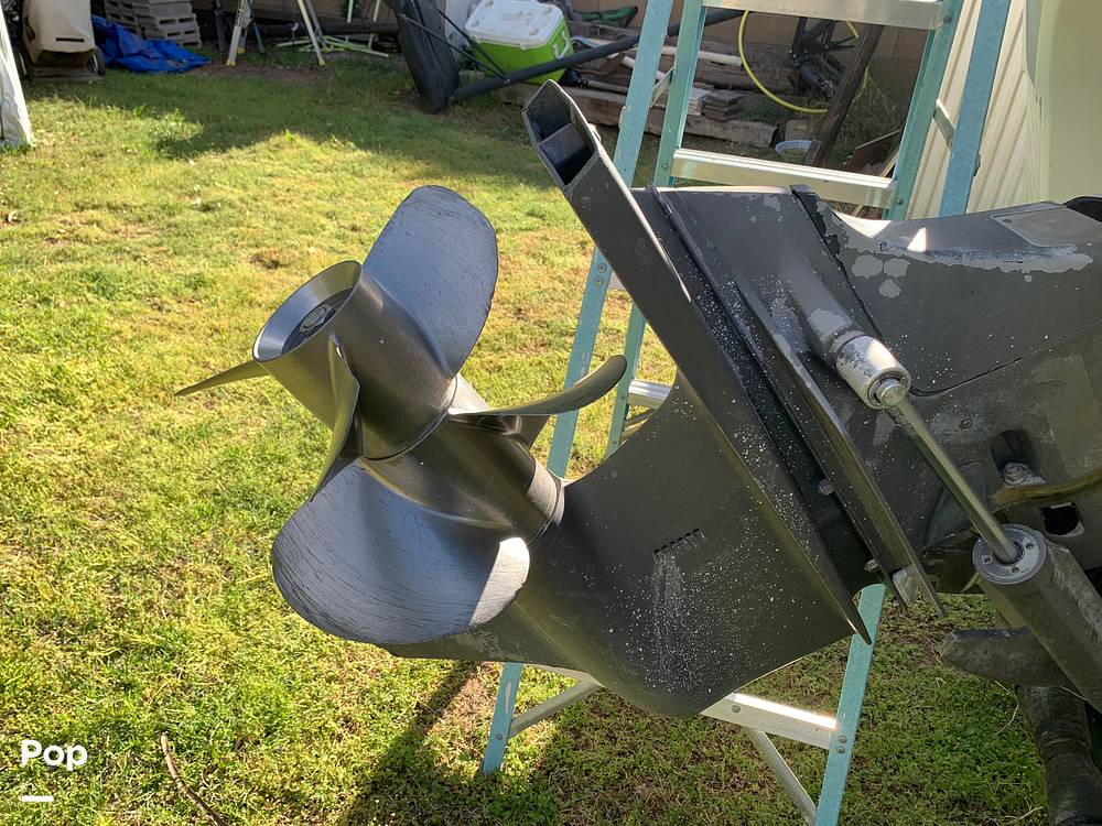 Slide: The Image of Chris-Craft 240 Express Cruiser 1999 - 12274768