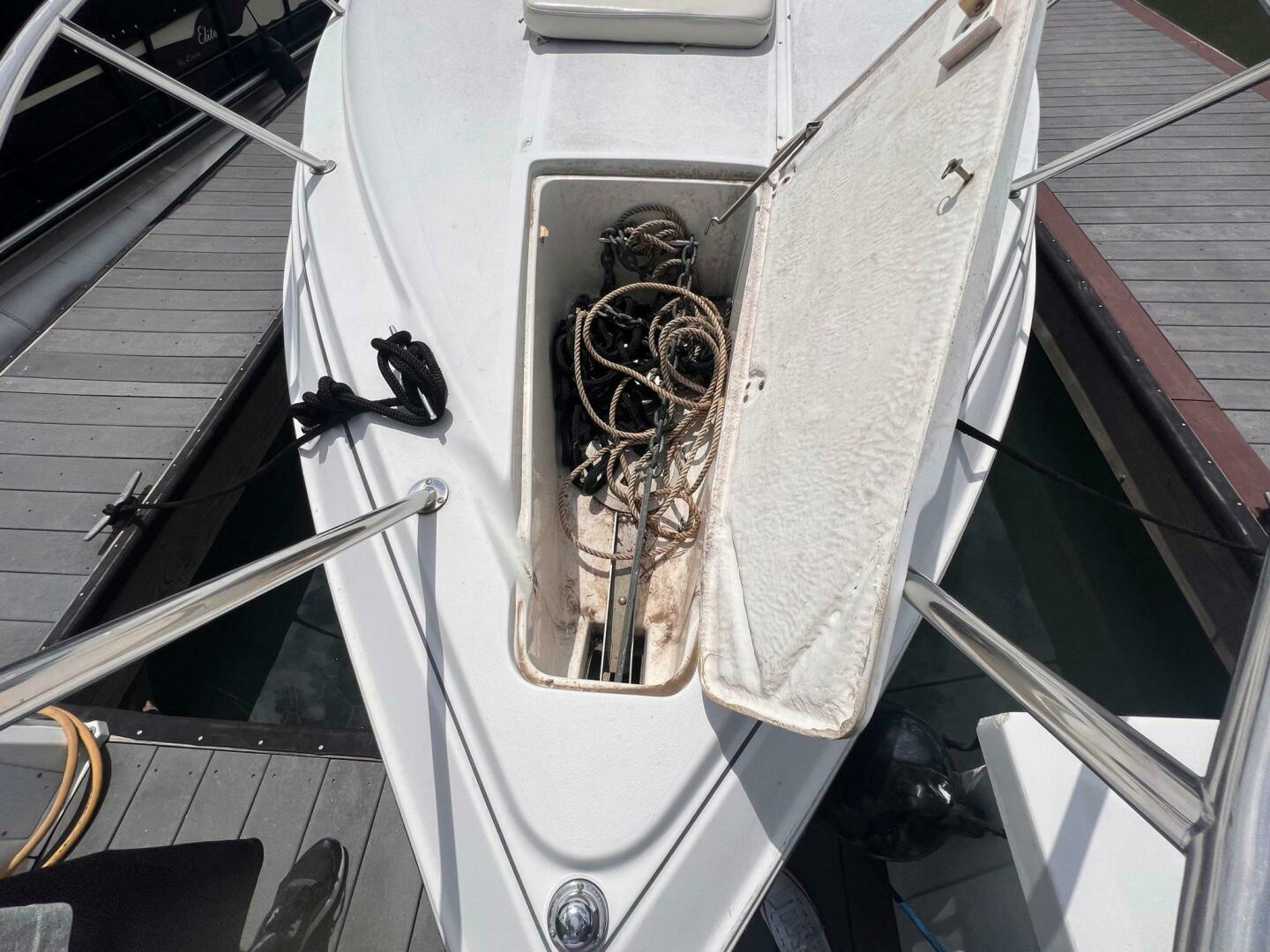 Slide: The Image of Chris-Craft 26 Crown 1998 - 4808552