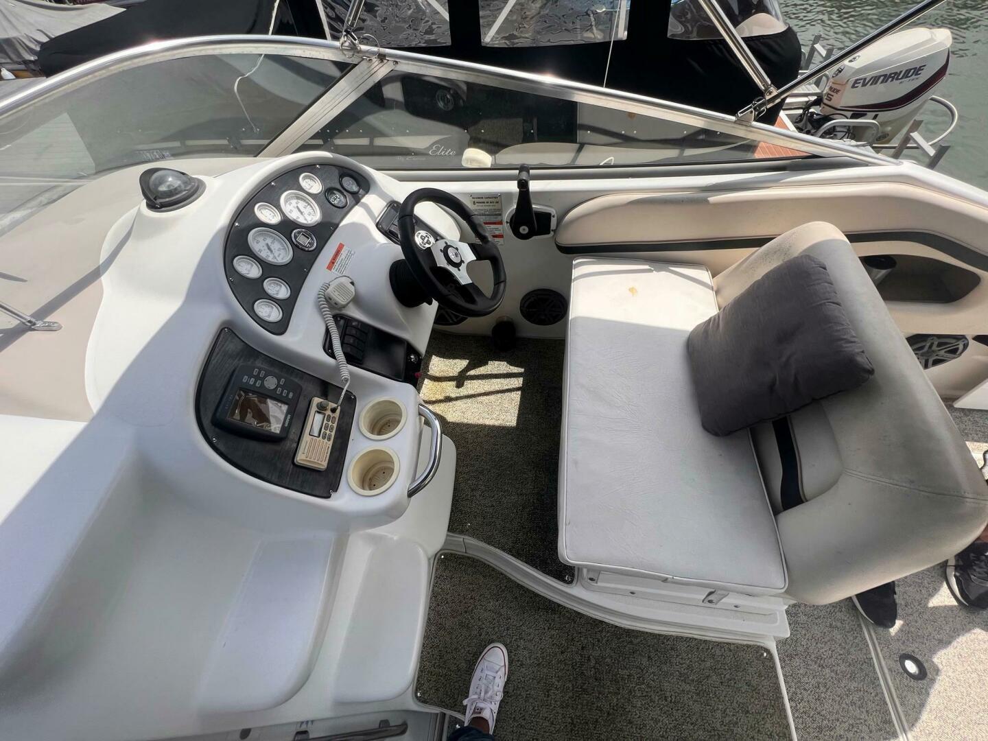 Slide: The Image of Chris-Craft 26 Crown 1998 - 4808560