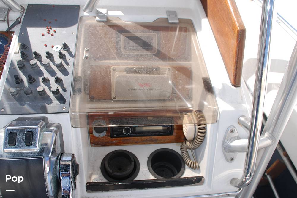 Slide: The Image of Chris-Craft 311 Stinger 1988 - 46