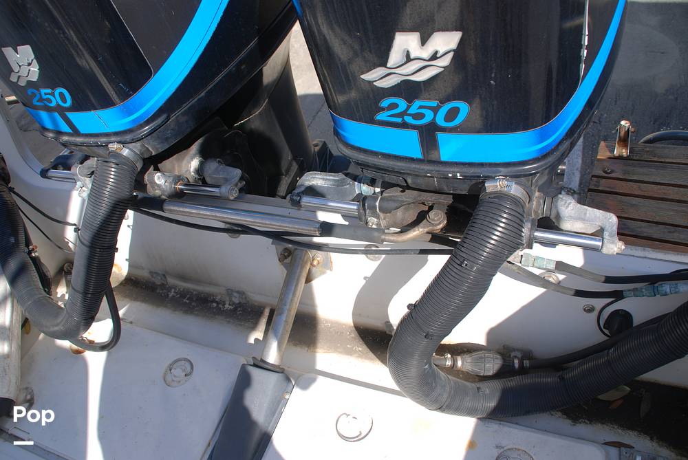 Slide: The Image of Chris-Craft 311 Stinger 1988 - 61