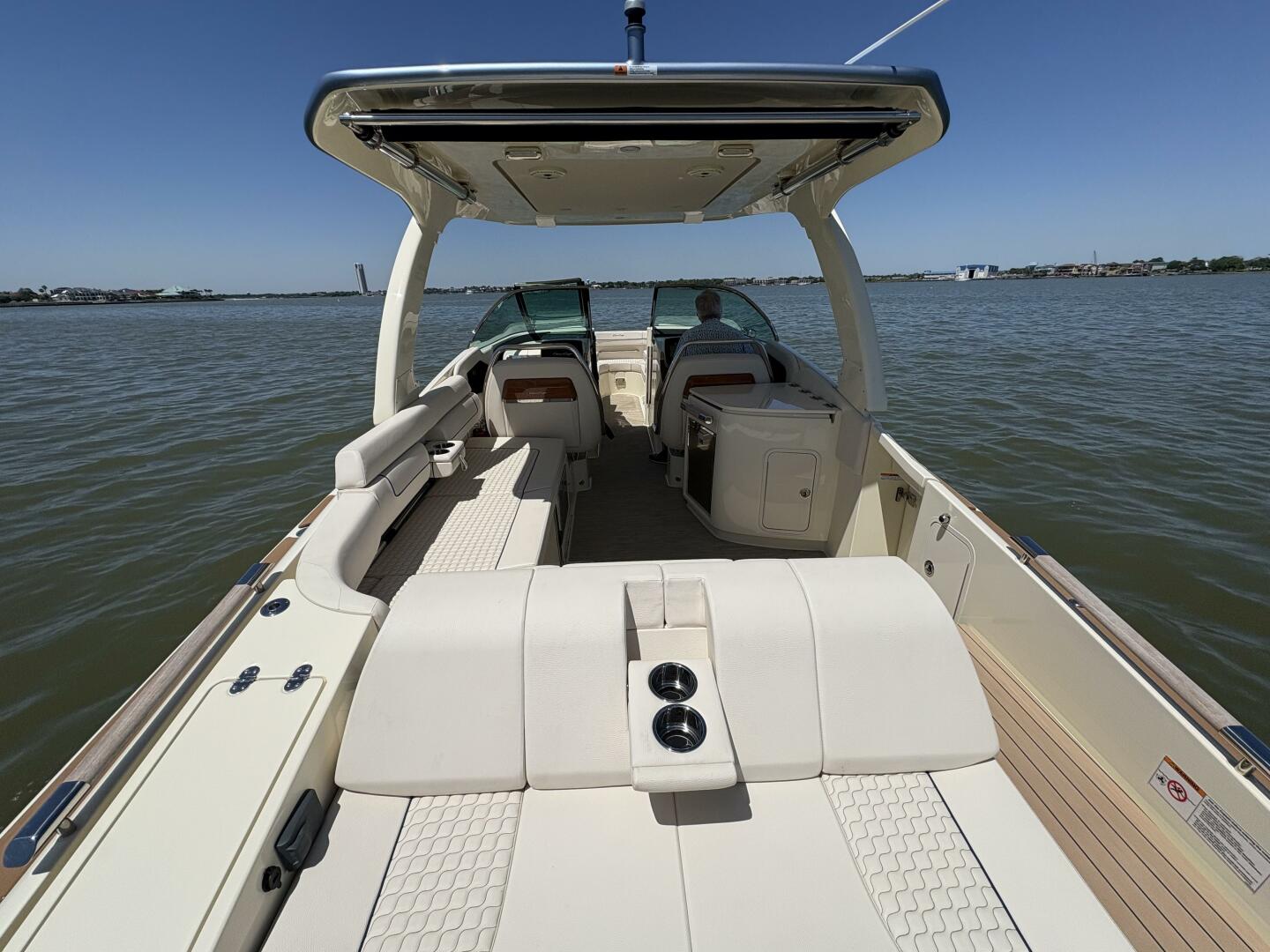 Slide: The Image of 2023 Chris-Craft 31 Launch GT - 5205177
