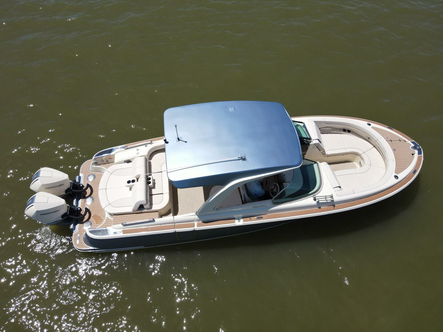 Slide: The Image of 2023 Chris-Craft 31 Launch GT - 5205190
