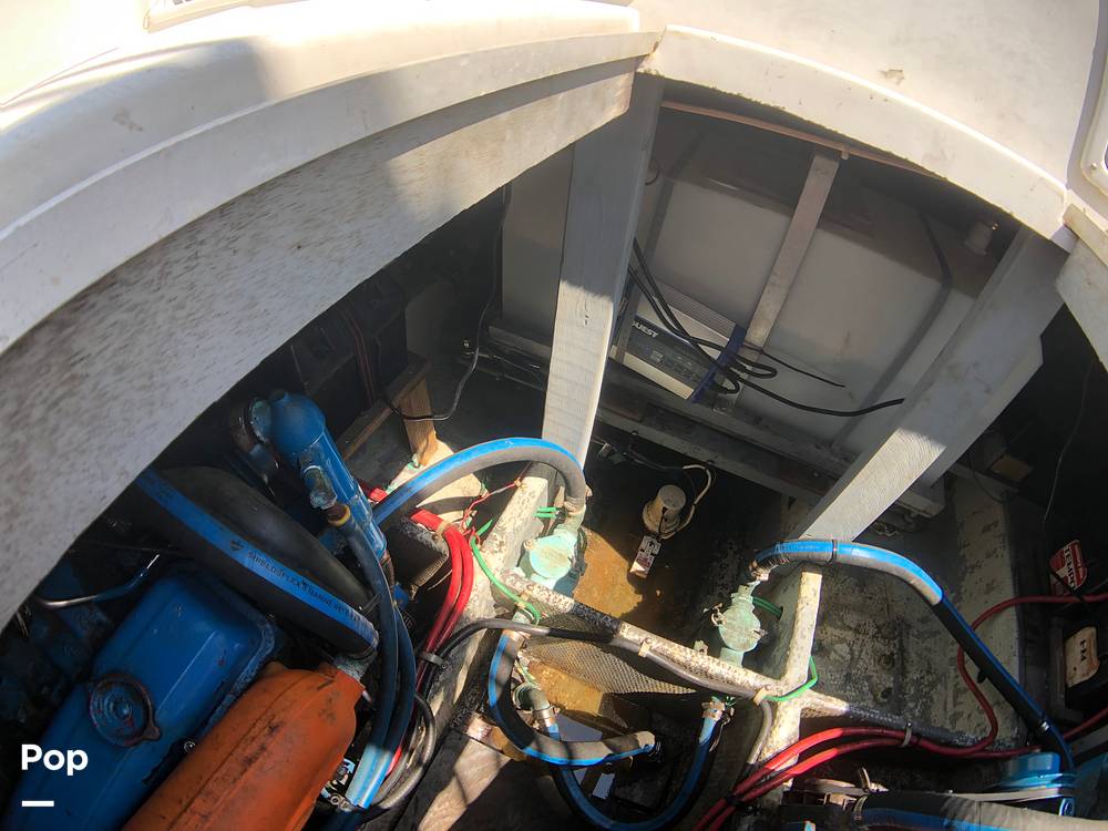 Slide: The Image of Chris-Craft 320 AmeroSport 1987 - 33