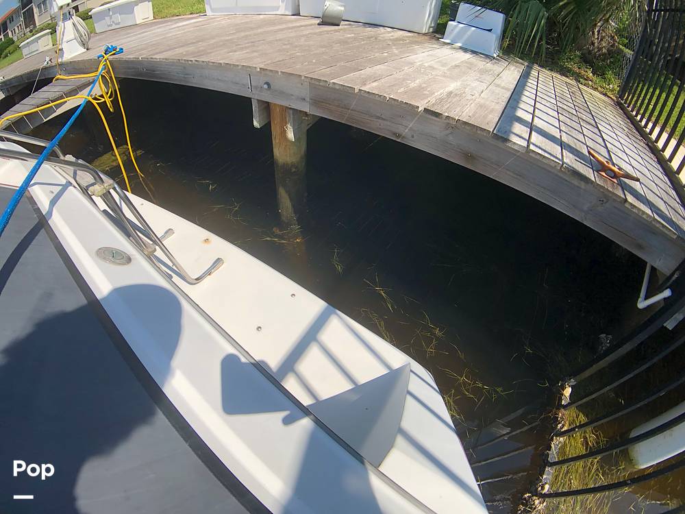 Slide: The Image of Chris-Craft 320 AmeroSport 1987 - 54