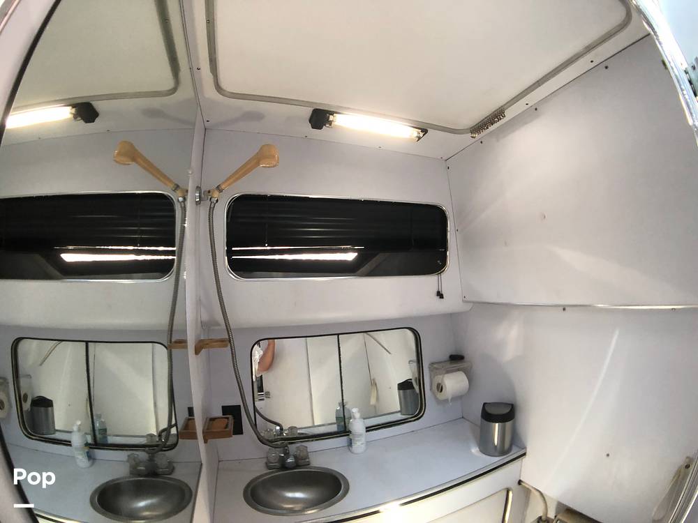Slide: The Image of Chris-Craft 320 AmeroSport 1987 - 57