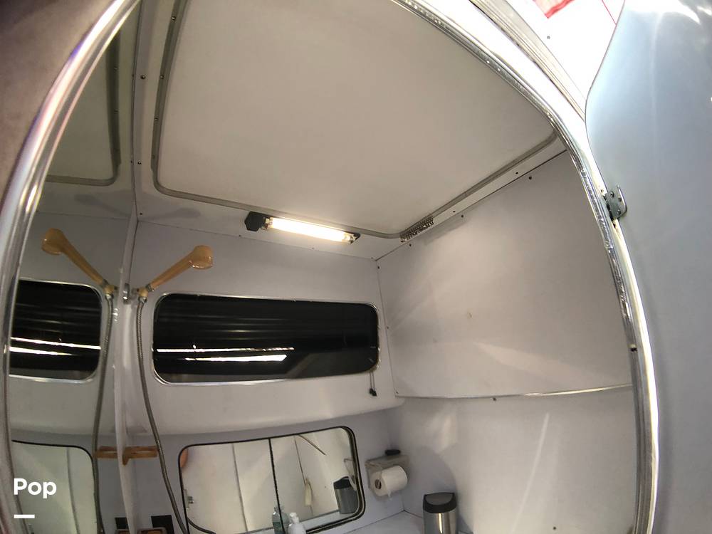 Slide: The Image of Chris-Craft 320 AmeroSport 1987 - 58