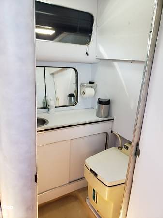 Slide: The Image of Chris-Craft 320 AmeroSport 1987 - 76