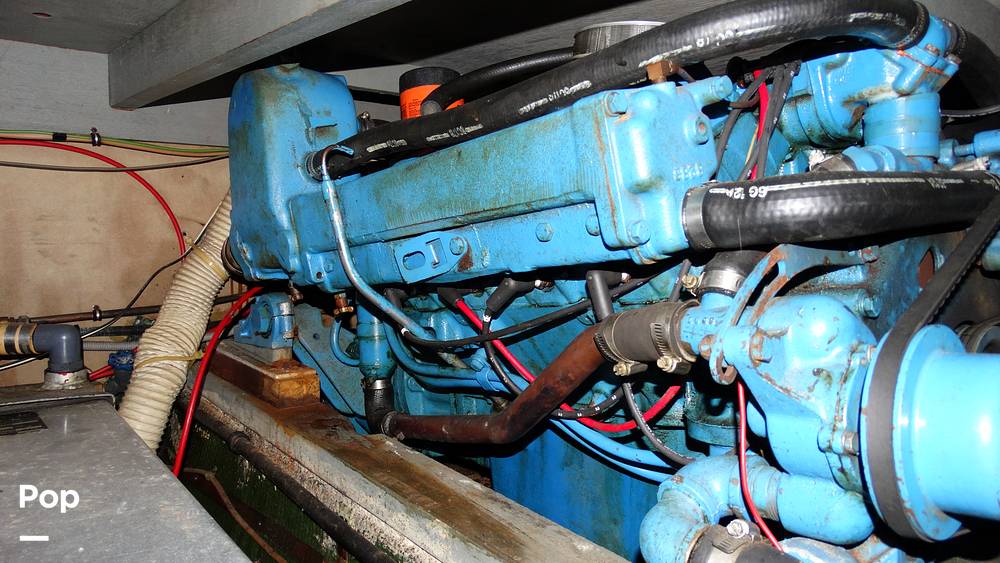 Slide: The Image of Chris-Craft 350 Catalina 1978 - 12267070