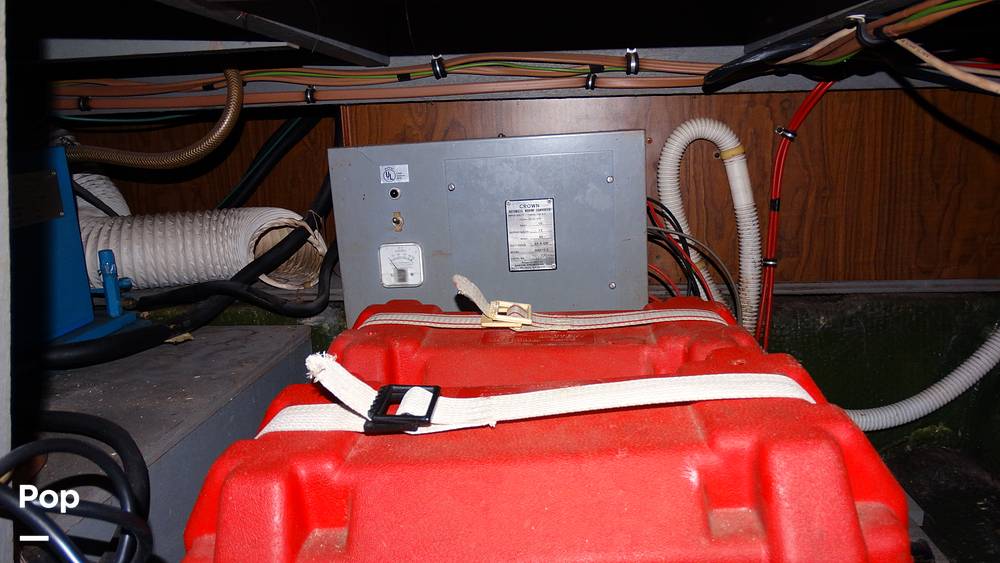 Slide: The Image of Chris-Craft 350 Catalina 1978 - 12267059