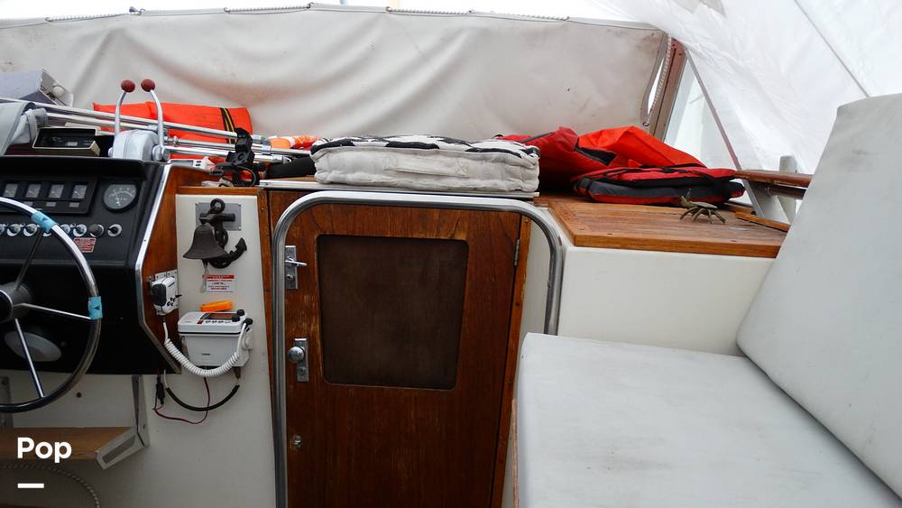 Slide: The Image of Chris-Craft 350 Catalina 1978 - 12267093