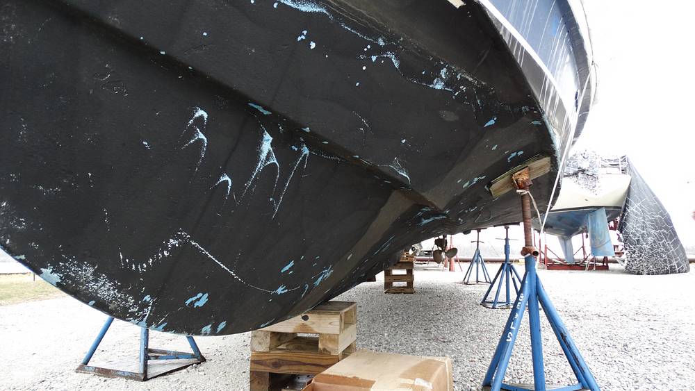 Slide: The Image of Chris-Craft 350 Catalina 1978 - 12267015