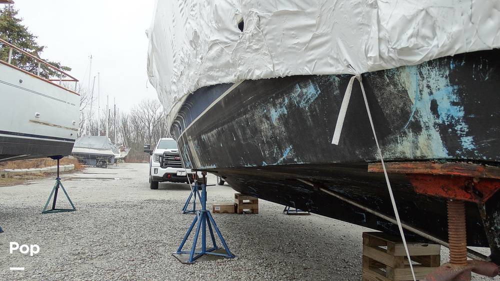 Slide: The Image of Chris-Craft 350 Catalina 1978 - 12267024