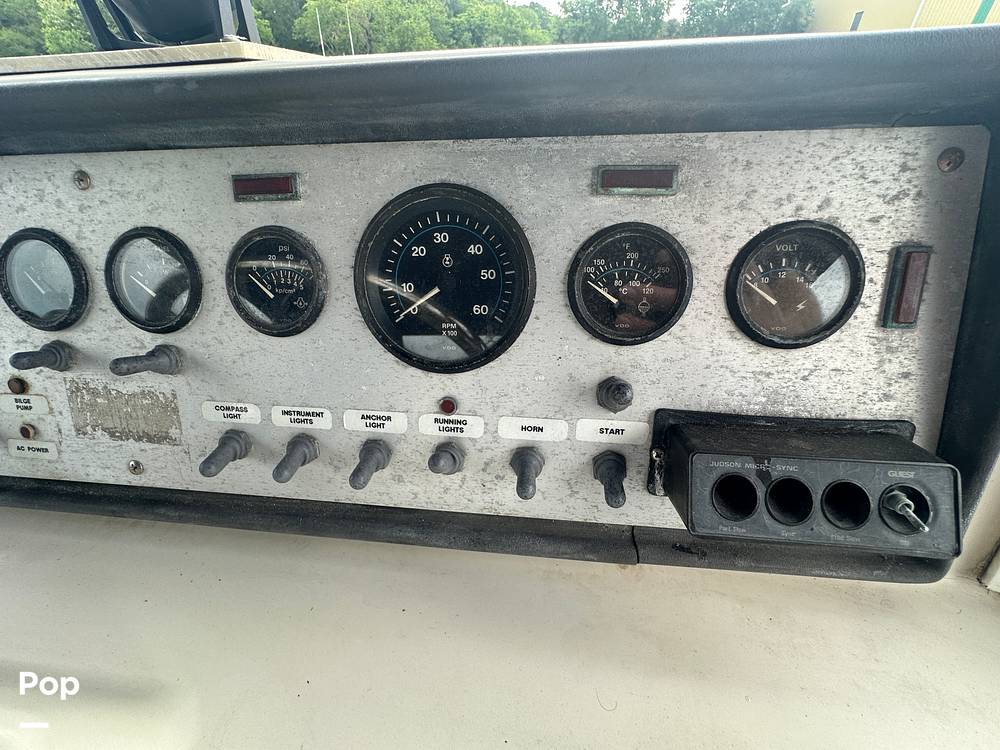 Slide: The Image of Chris-Craft 362 Catalina 1987 - 14200309