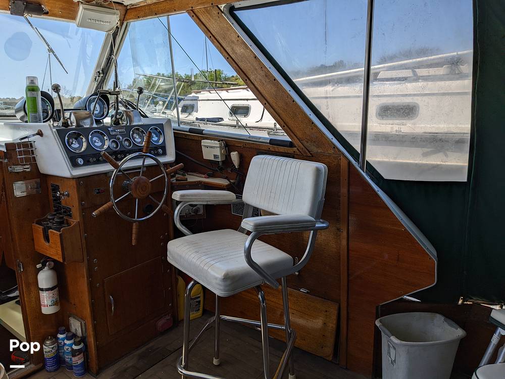 Slide: The Image of Chris-Craft 37 Roamer Riviera 1967 - 10424302