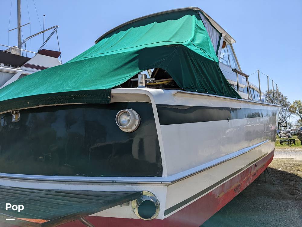 Slide: The Image of Chris-Craft 37 Roamer Riviera 1967 - 10424353