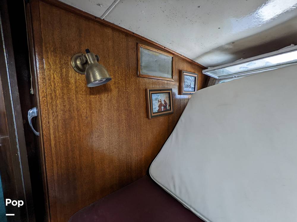 Slide: The Image of Chris-Craft 37 Roamer Riviera 1967 - 10425079