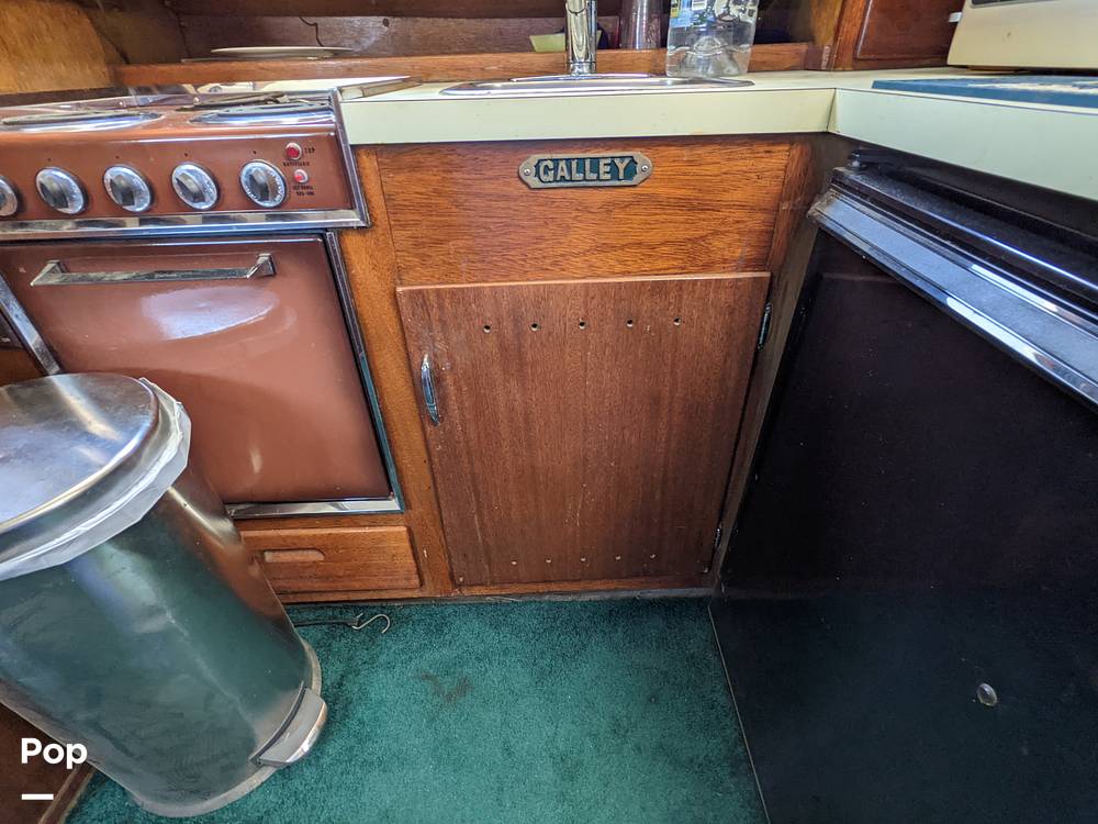 Slide: The Image of Cabinets - 10425107