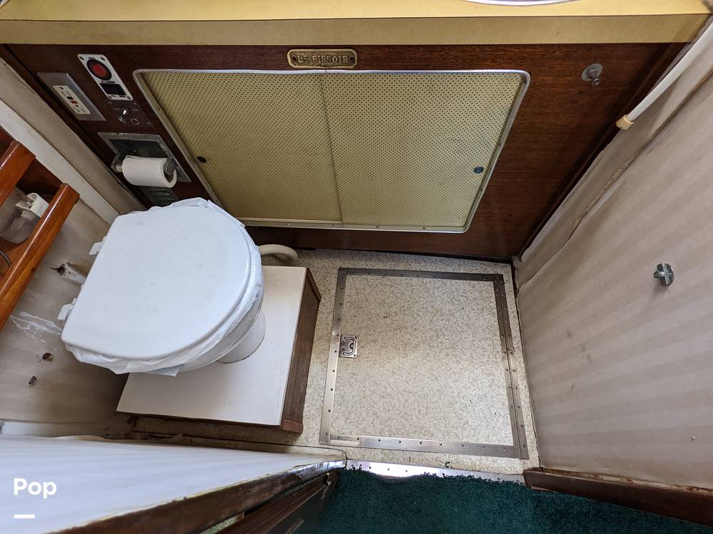 Slide: The Image of Chris-Craft 37 Roamer Riviera 1967 - 10425121