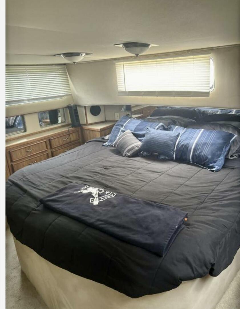 Slide: The Image of Chris-Craft 38 1987 - 5266329