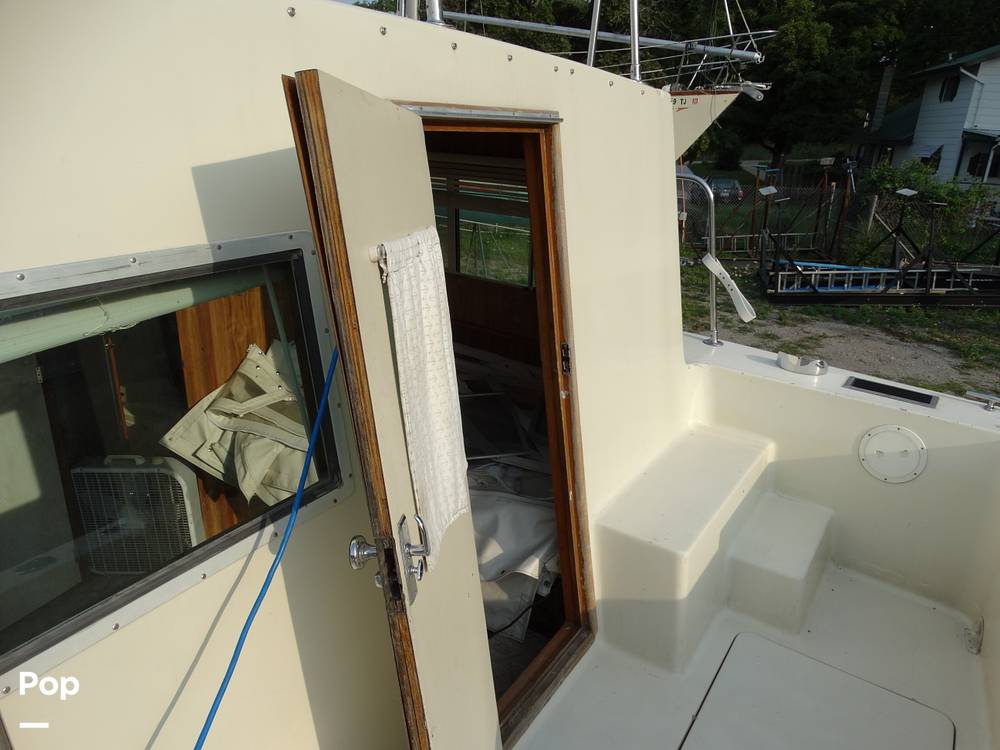 Slide: The Image of Chris-Craft 380 Corinthian 1980 - 13006000