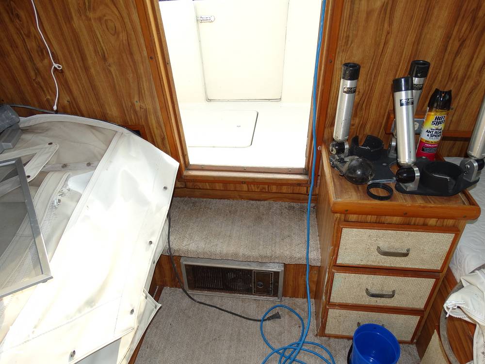 Slide: The Image of Chris-Craft 380 Corinthian 1980 - 13006007