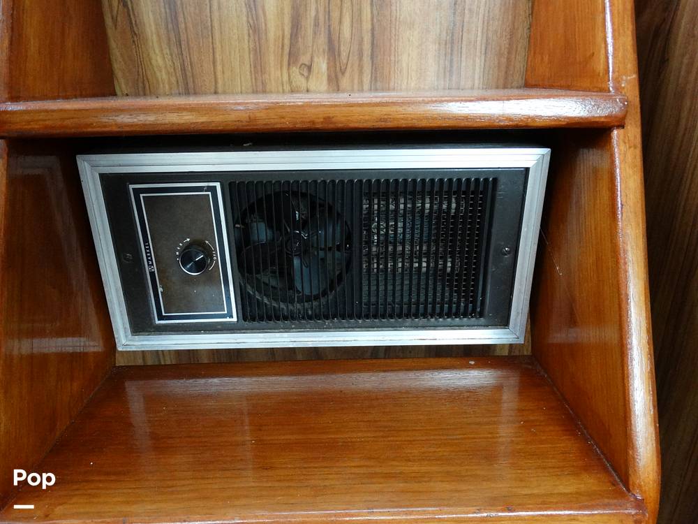 Slide: The Image of Chris-Craft 380 Corinthian 1980 - 13006069