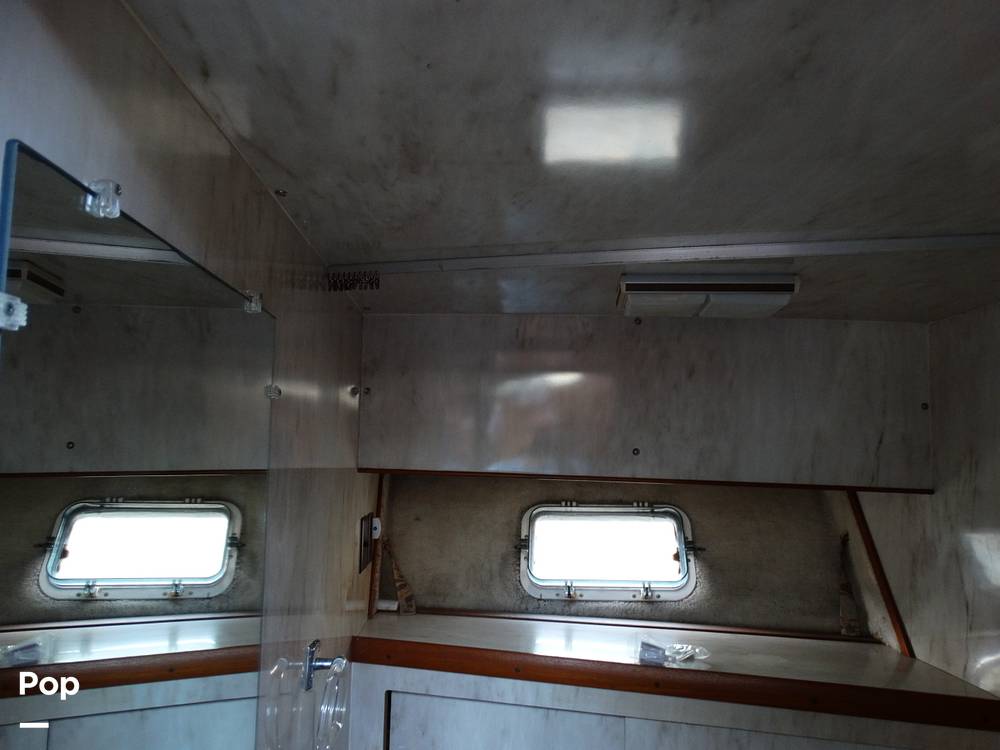 Slide: The Image of Chris-Craft 380 Corinthian 1980 - 13006124