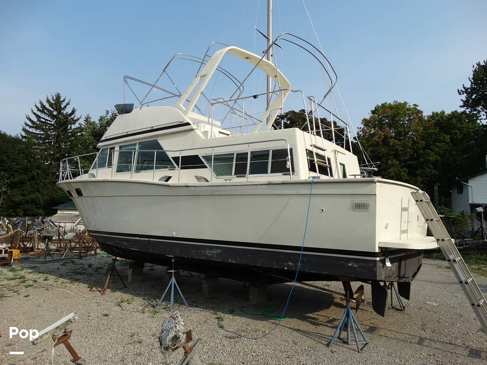 Slide: The Image of Chris-Craft 380 Corinthian 1980 - 13005859