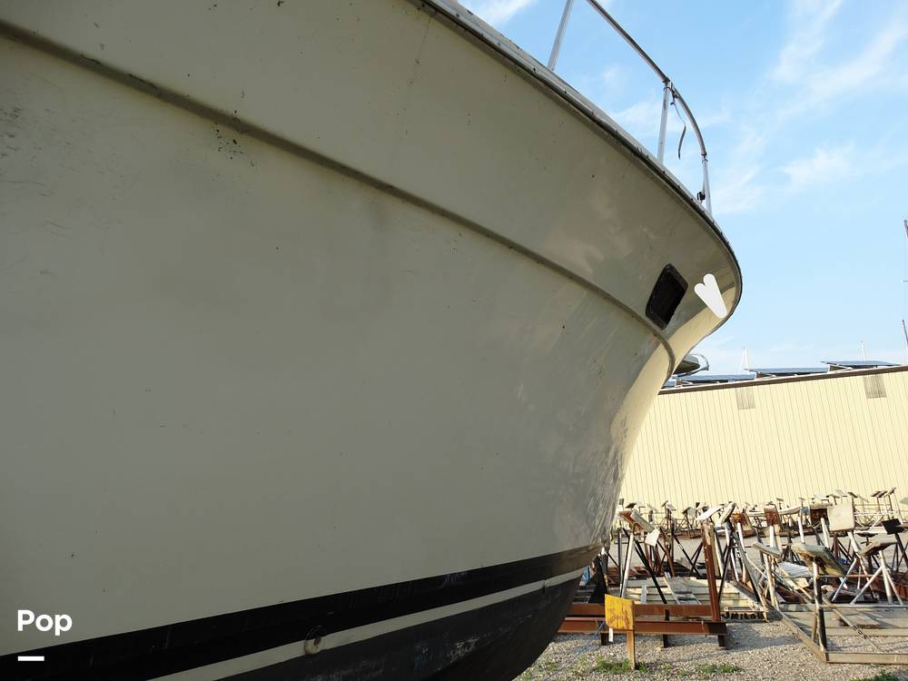 Slide: The Image of Chris-Craft 380 Corinthian 1980 - 13006317