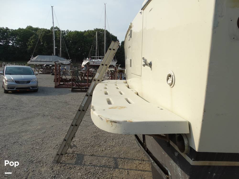 Slide: The Image of Chris-Craft 380 Corinthian 1980 - 13005874
