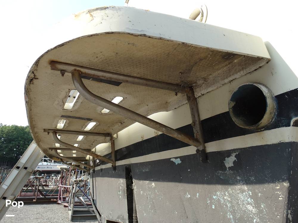 Slide: The Image of Chris-Craft 380 Corinthian 1980 - 13005882