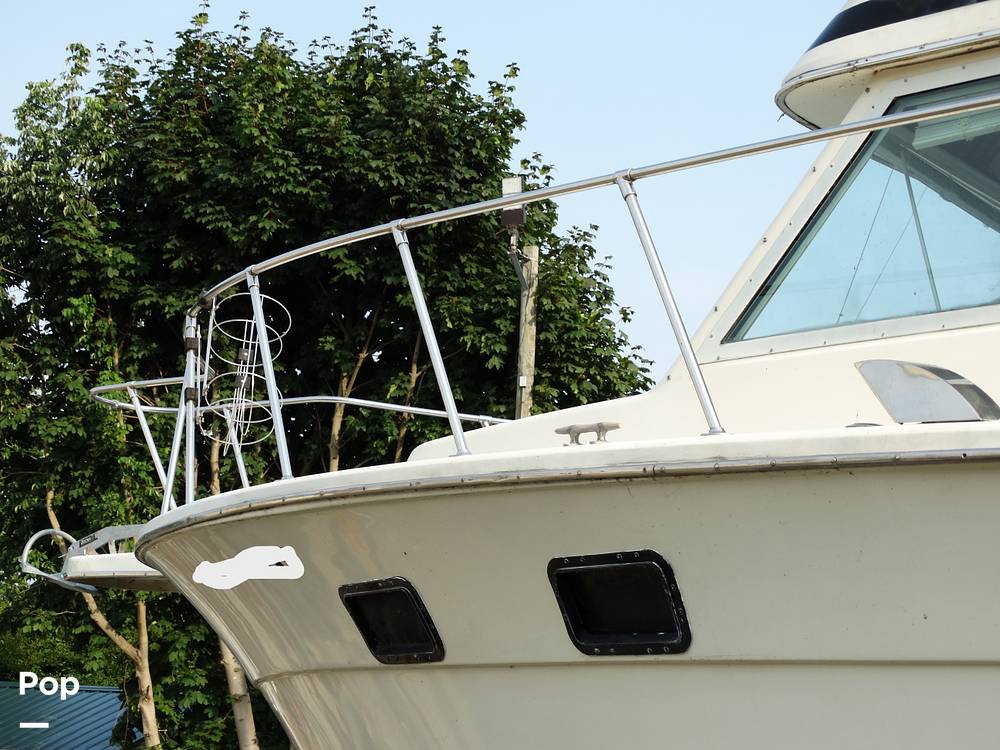 Slide: The Image of Chris-Craft 380 Corinthian 1980 - 13005925