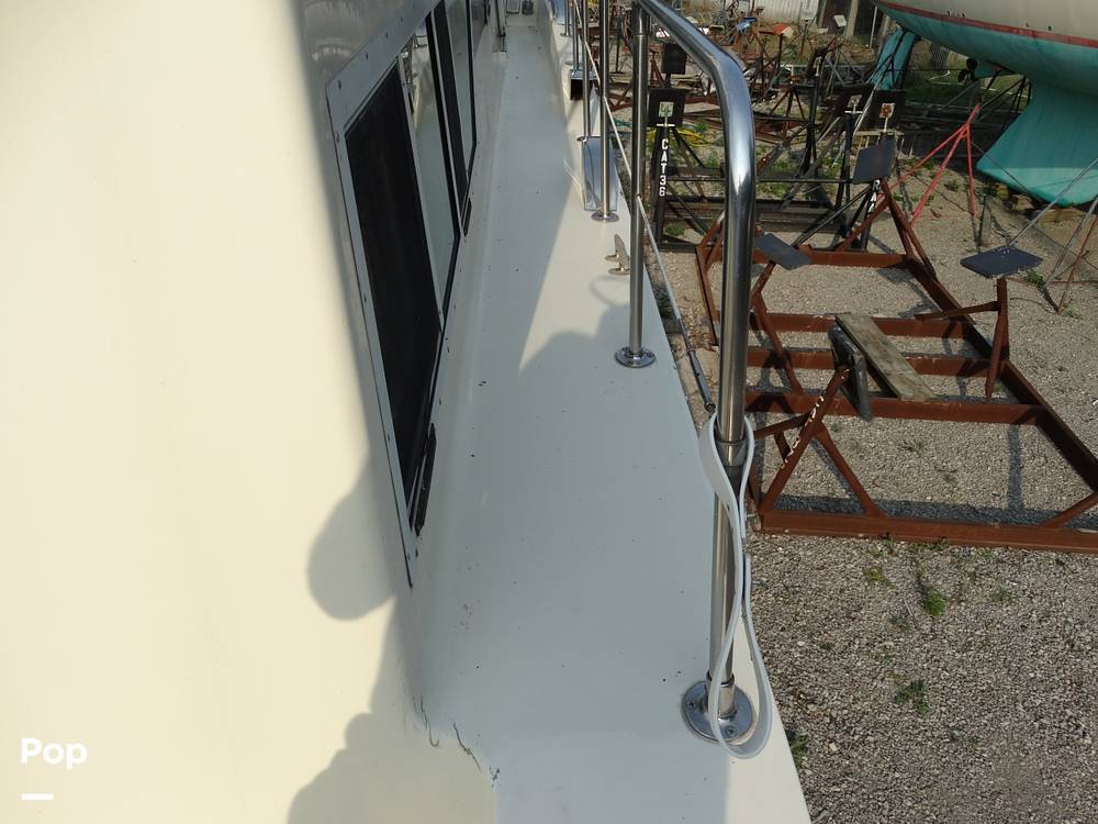 Slide: The Image of Chris-Craft 380 Corinthian 1980 - 13005940