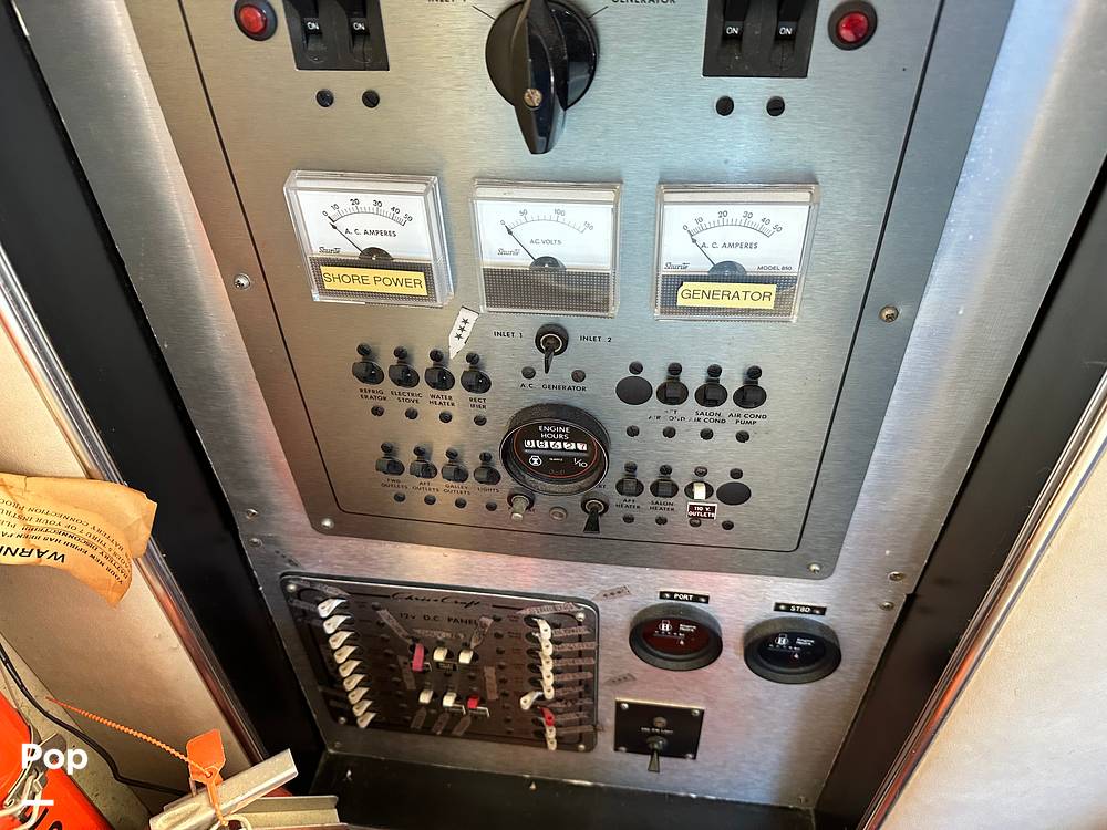 Slide: The Image of Chris-Craft 380 Corinthian 1983 - 13088969