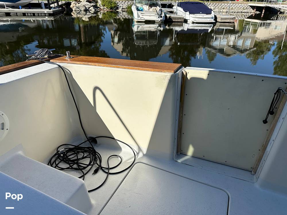 Slide: The Image of Chris-Craft 380 Corinthian 1983 - 13089023