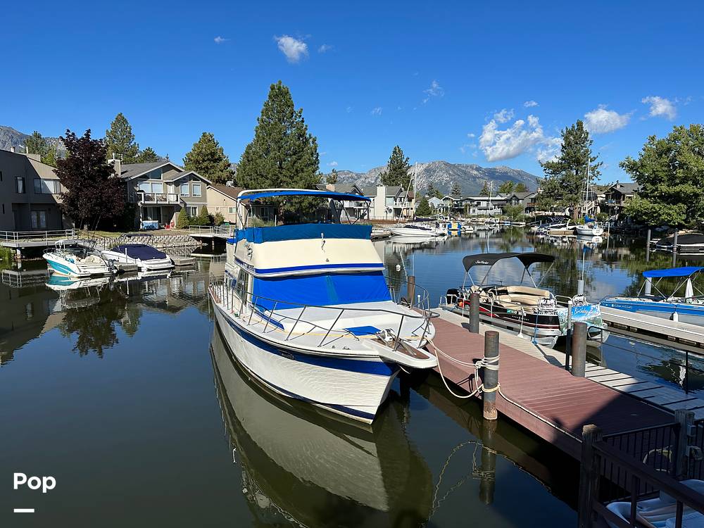 Slide: The Image of Chris-Craft 380 Corinthian 1983 - 13088942