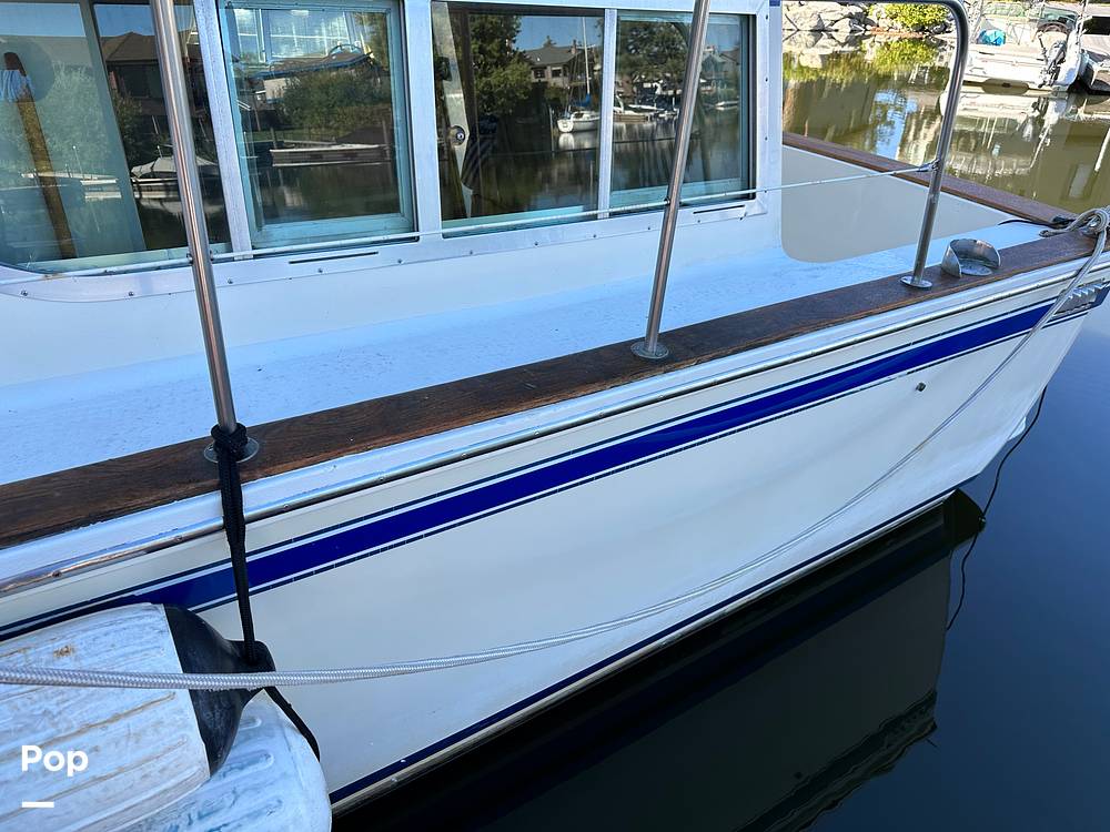 Slide: The Image of Chris-Craft 380 Corinthian 1983 - 13088240