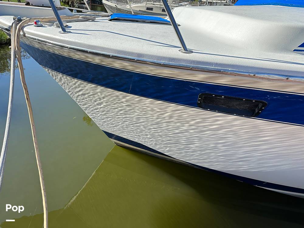 Slide: The Image of Chris-Craft 380 Corinthian 1983 - 13088957