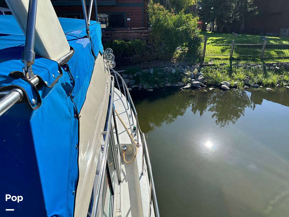 Slide: The Image of Chris-Craft 380 Corinthian 1983 - 13088994