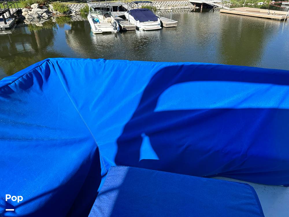 Slide: The Image of Chris-Craft 380 Corinthian 1983 - 13089014
