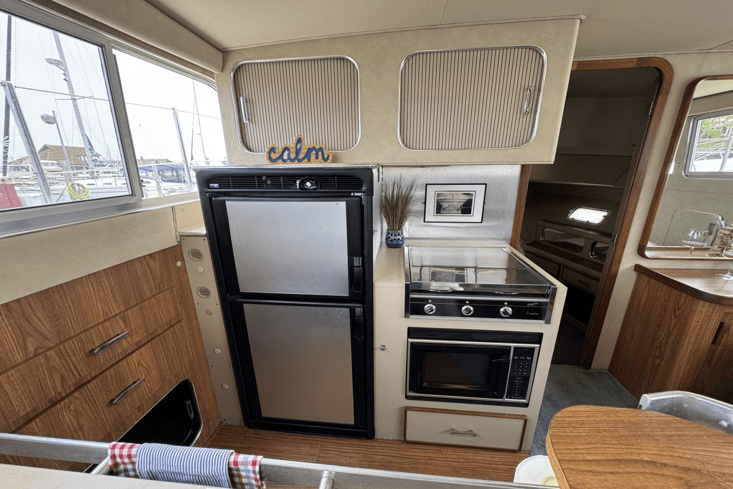 Slide: The Image of Chris-Craft 381 CATALINA 1986 - 13